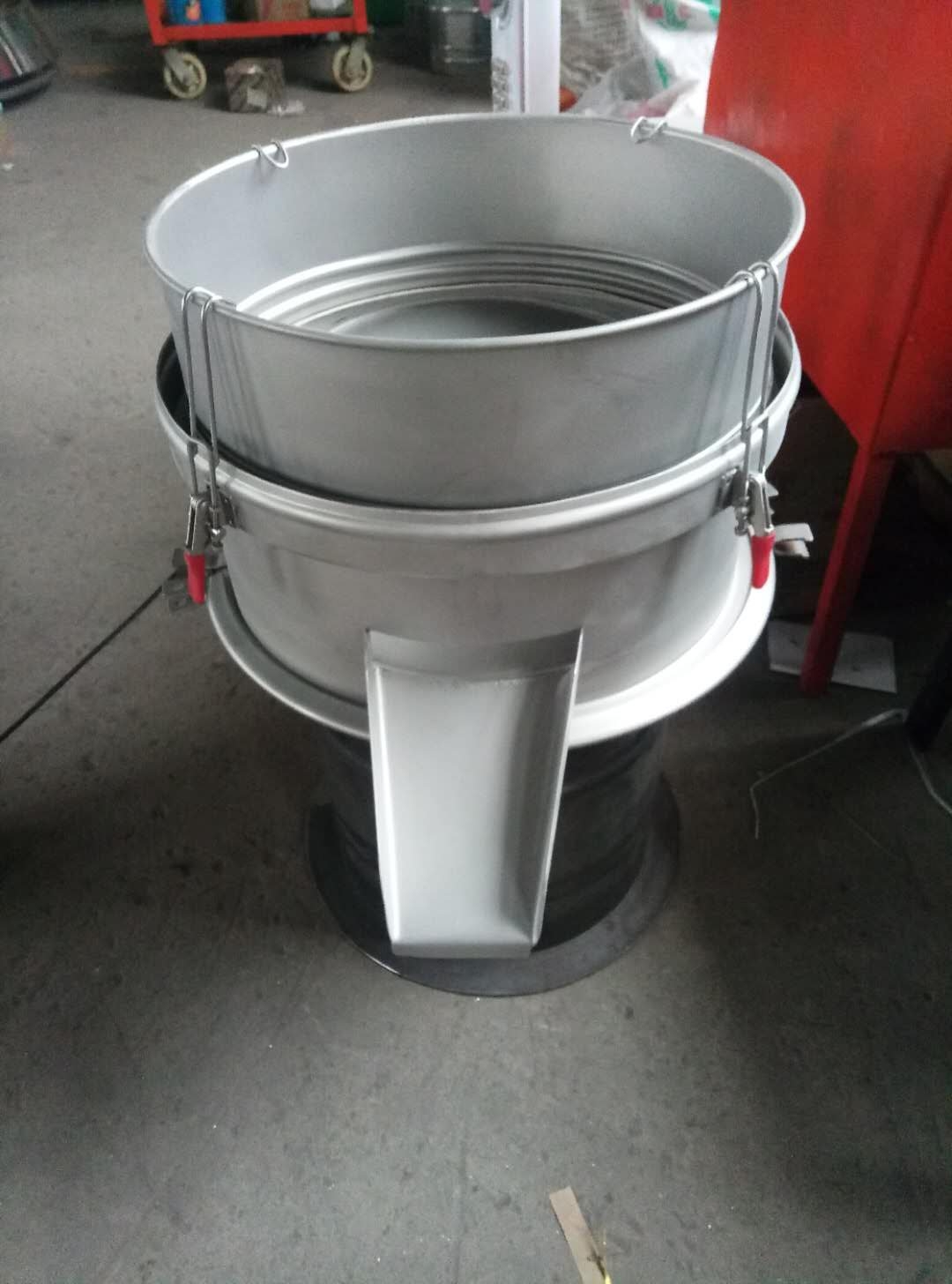 超靜音振動(dòng)篩，450機(jī)器，新鄉(xiāng)未來(lái)振動(dòng)廠家直銷(xiāo)