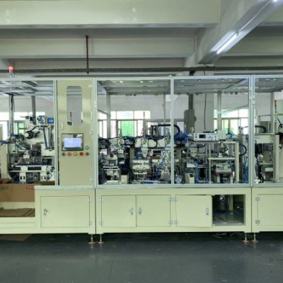 方形鋁殼電池包膜機(jī)